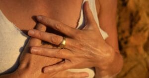 article-lymphatics-breast-massage-0